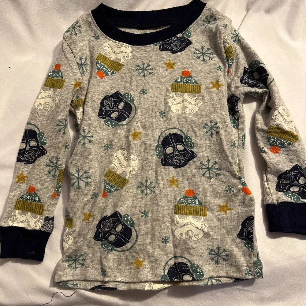 Christmas-Themed Star Wars Three-Piece Kid's Pajama Set